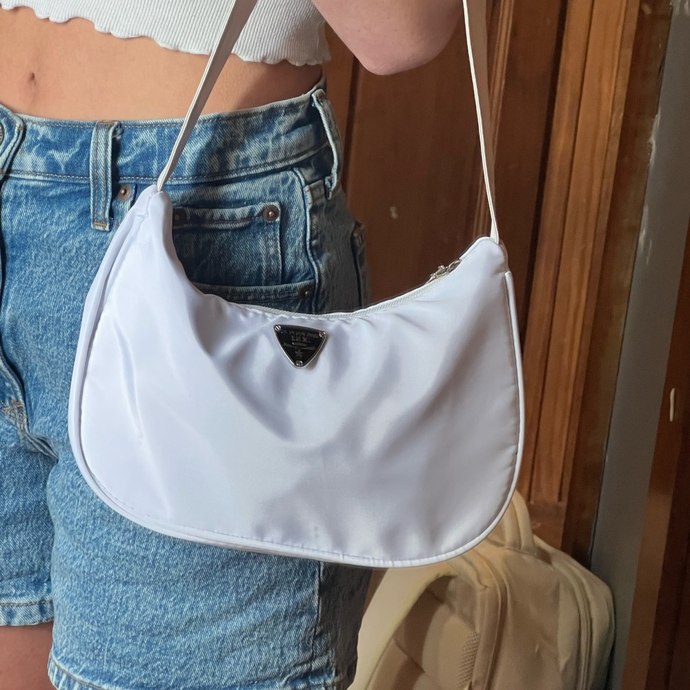 small light blue bag